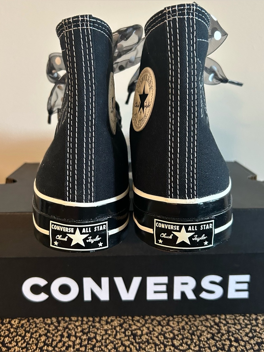 NEW Converse Chuck 70 Black High-Top with Bonus Polka Dot Ribbon Laces - Picture 4 of 6